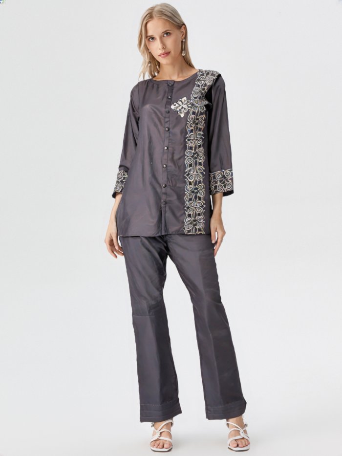 Etchline – Where Patterns Speak in Threads.