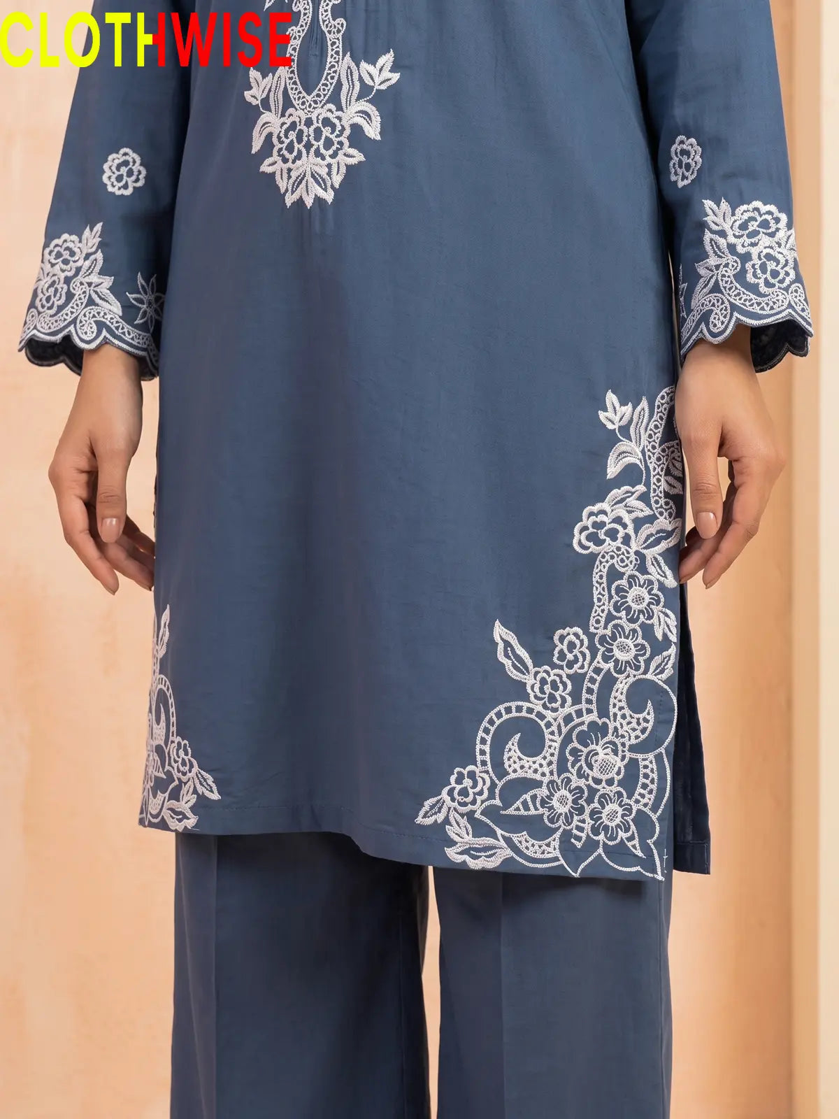 Muskaan Lava Stone Suit – Printed Flapper Daman Close-up