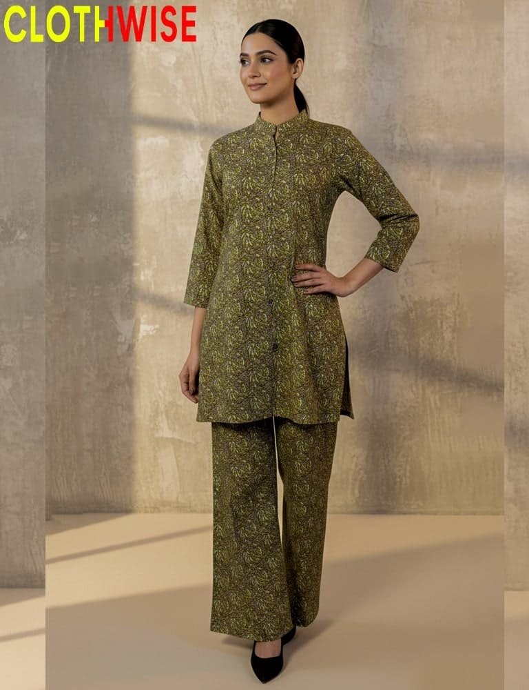 womens wearing cotton co-ord set by clothwise