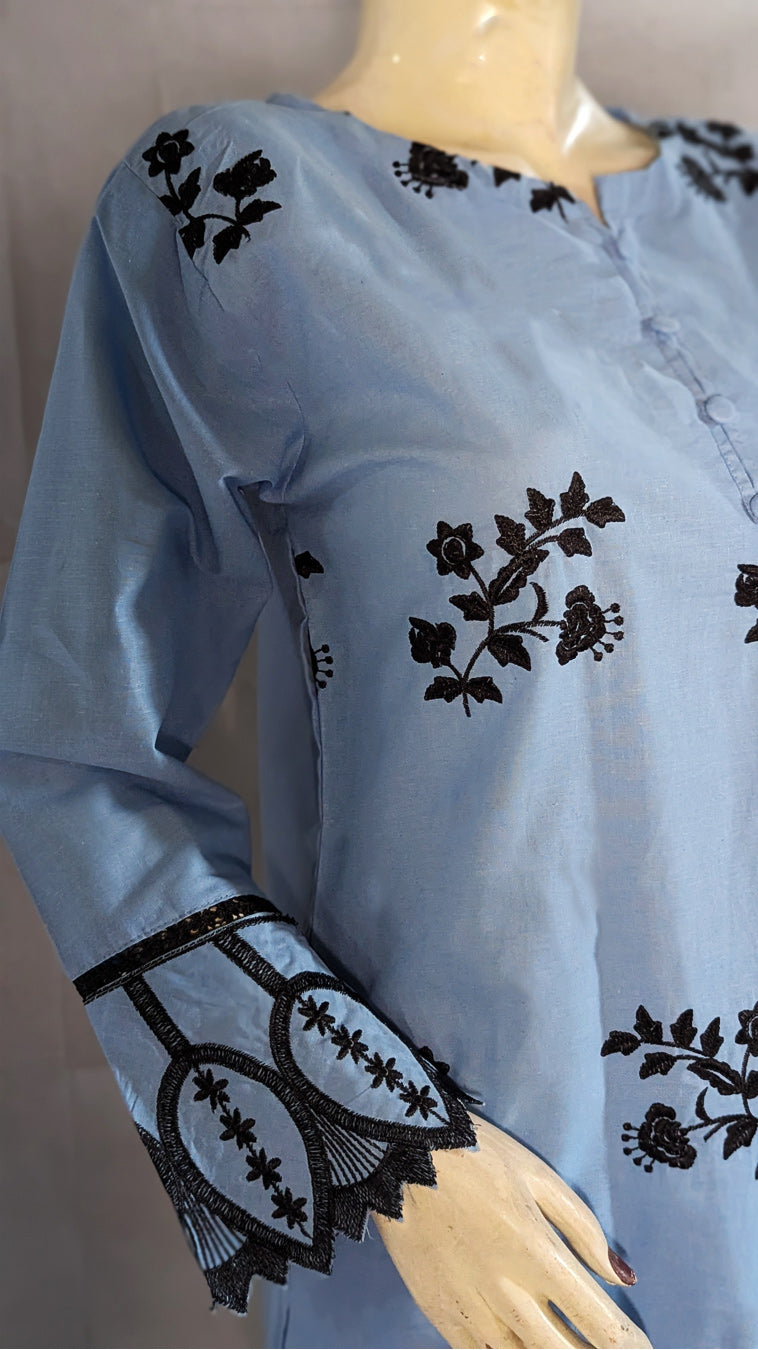 Florielle – 2-Piece Cotton Co-Ord | Delicate Floral Embroidery in a Soft Blush Hue”