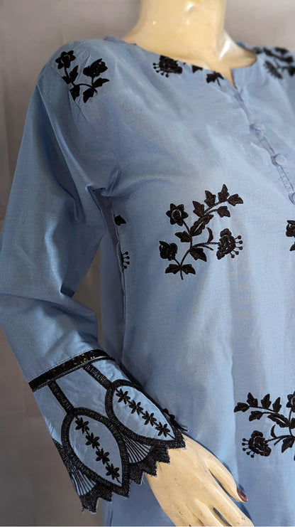Florielle – 2-Piece Cotton Co-Ord | Delicate Floral Embroidery in a Soft Blush Hue”