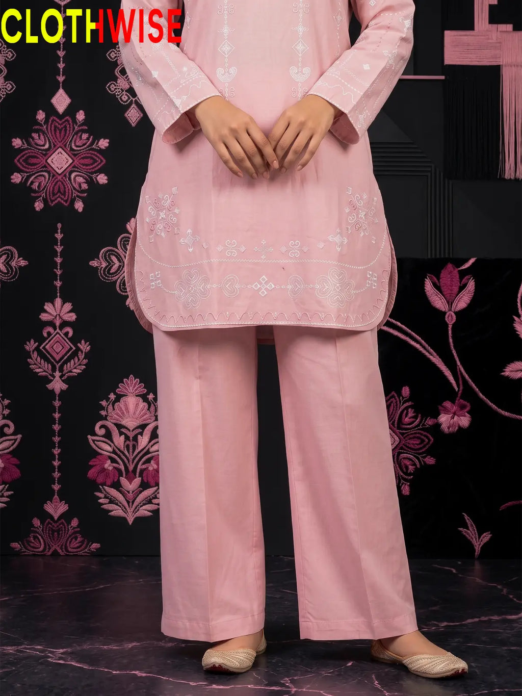 Taana Baana Baby Pink Suit – Daman Closeup