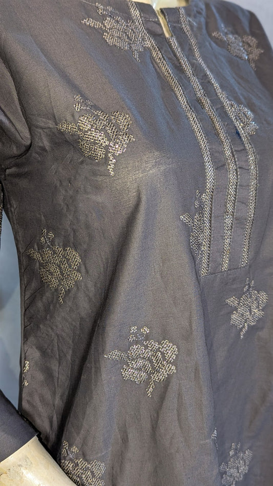 Chandni – Embroidered Co-ord Set by Clothwise