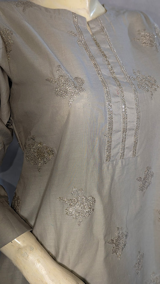 Chandni – Embroidered Co-ord Set by Clothwise