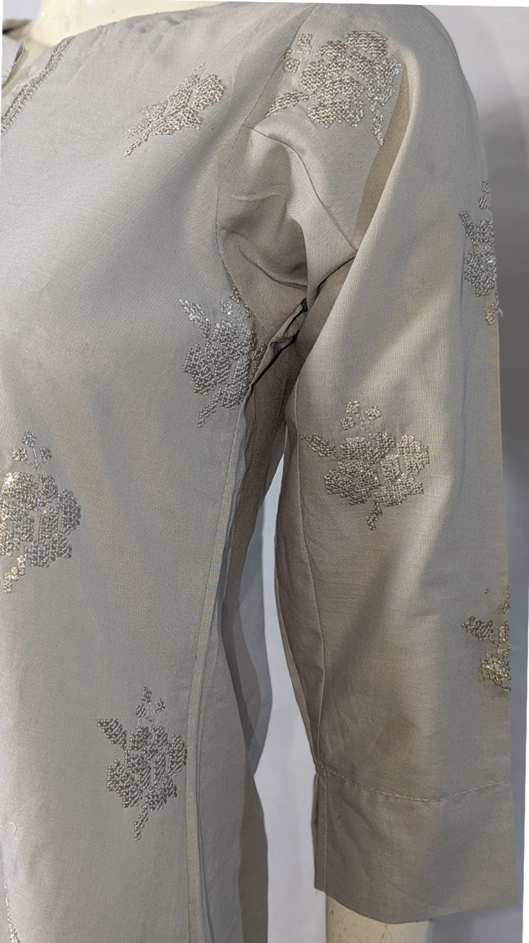 Chandni – Embroidered Co-ord Set by Clothwise