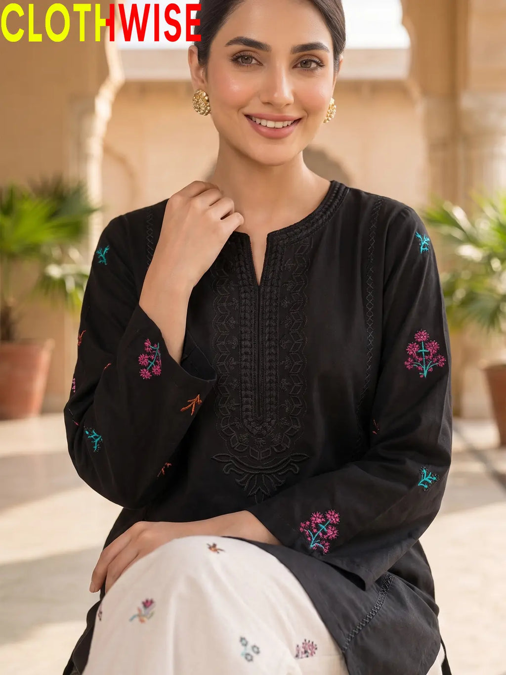 Anaya Black 2-piece embroidered cotton suit - close-up of neckline embroidery