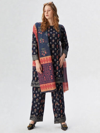 Noor-e-Nawazish – 3 Piece Embroidered Lawn Suit with Embroidered Shirt & Trouser