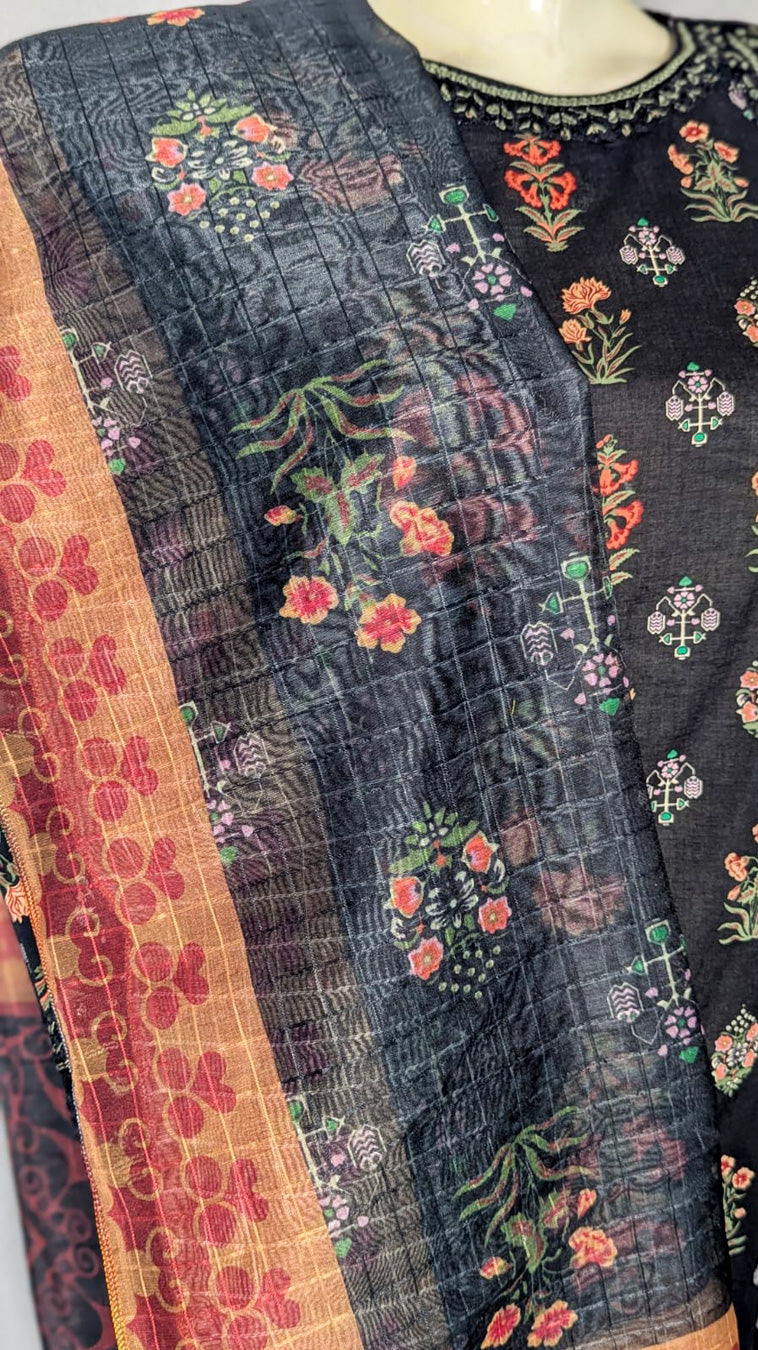 Noor-e-Nawazish – 3 Piece Embroidered Lawn Suit with Embroidered Shirt & Trouser