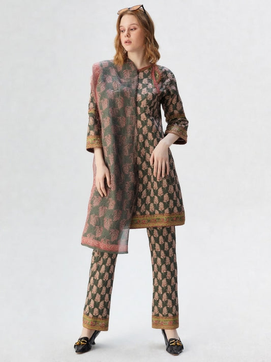 Noor-e-Nawazish – 3 Piece Embroidered Lawn Suit with Embroidered Shirt & Trouser