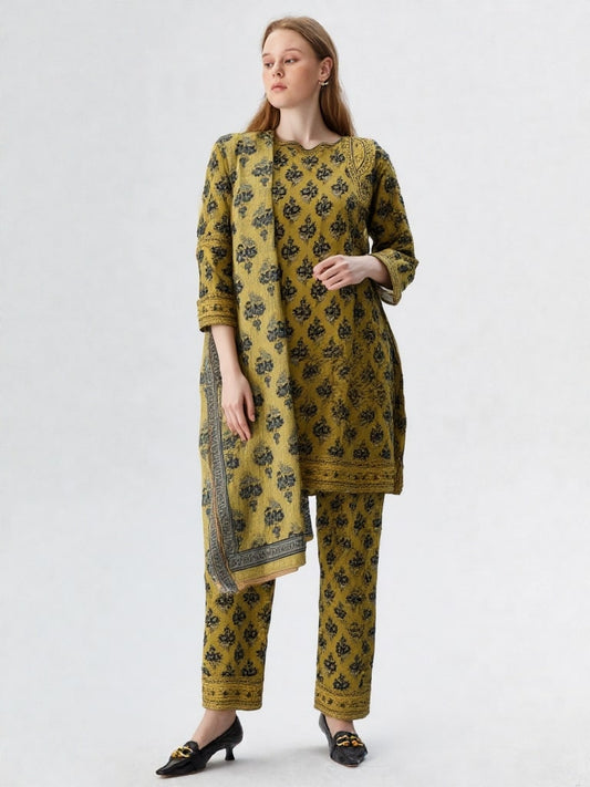 Noor-e-Nawazish – 3 Piece Embroidered Lawn Suit with Embroidered Shirt & Trouser
