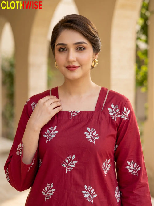 Hoor Maroon embroidery close up - CLOTHWISE