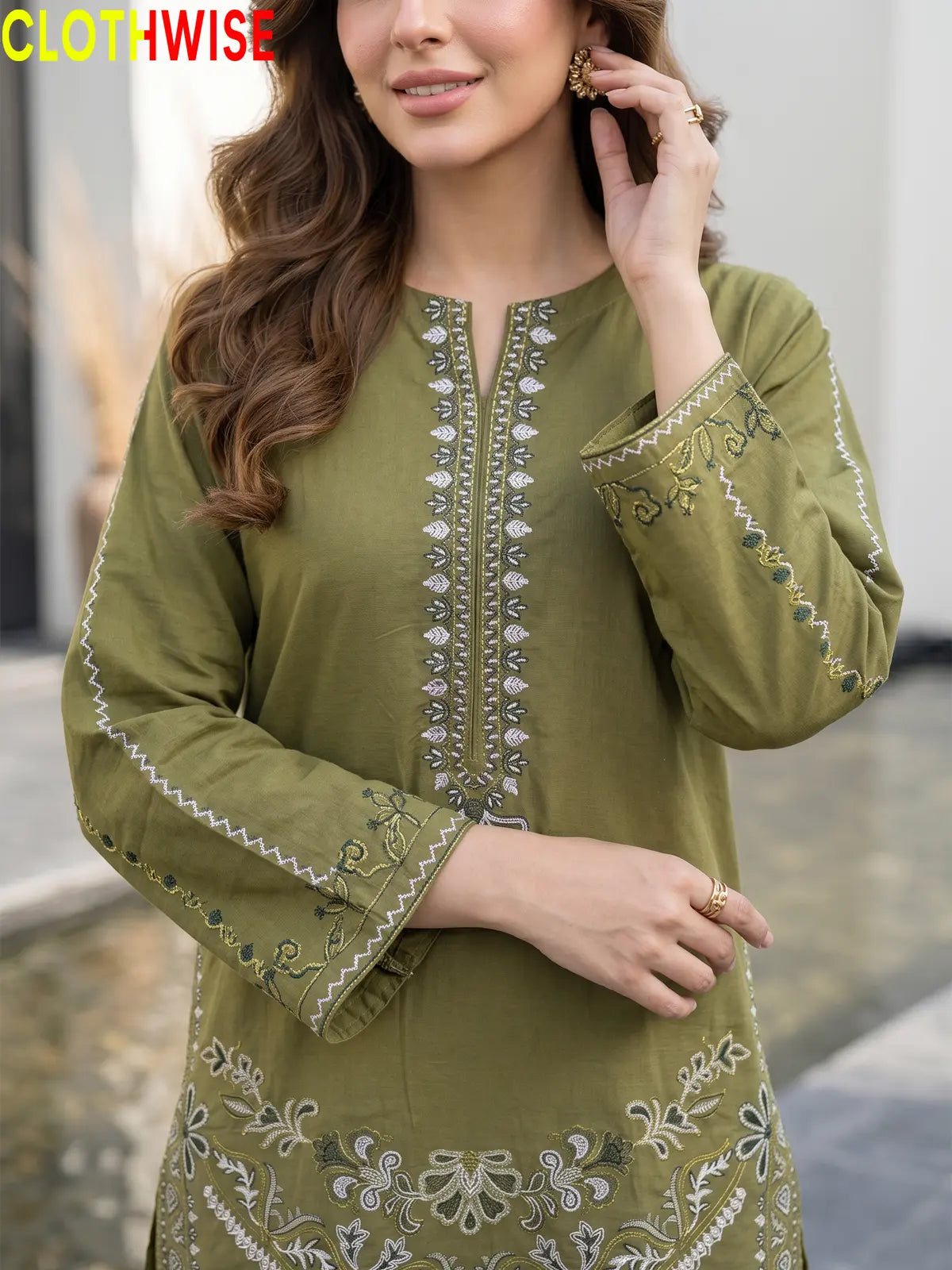 Naqsh Olive embroidered 2-piece cotton suit - close up embroidery detail