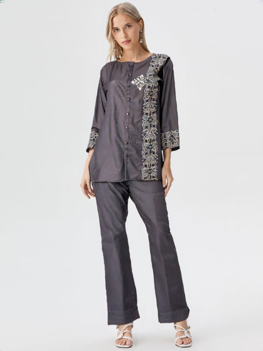 Etchline – Where Patterns Speak in Threads.