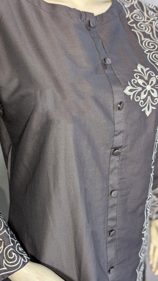 Etchline – Where Patterns Speak in Threads.