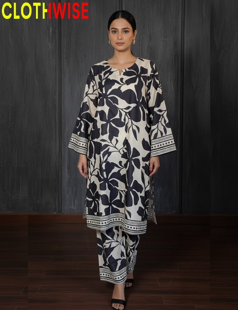 womens wearing CLOTHWISE'S SLUB LAWN 2-PCS OUTFIT