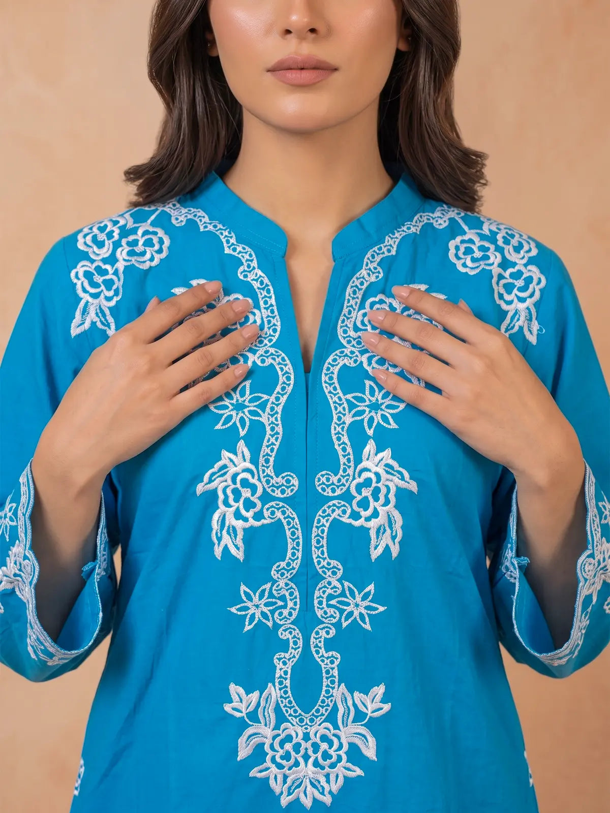 Muskaan Teal Suit – Embroidered Neckline Detail