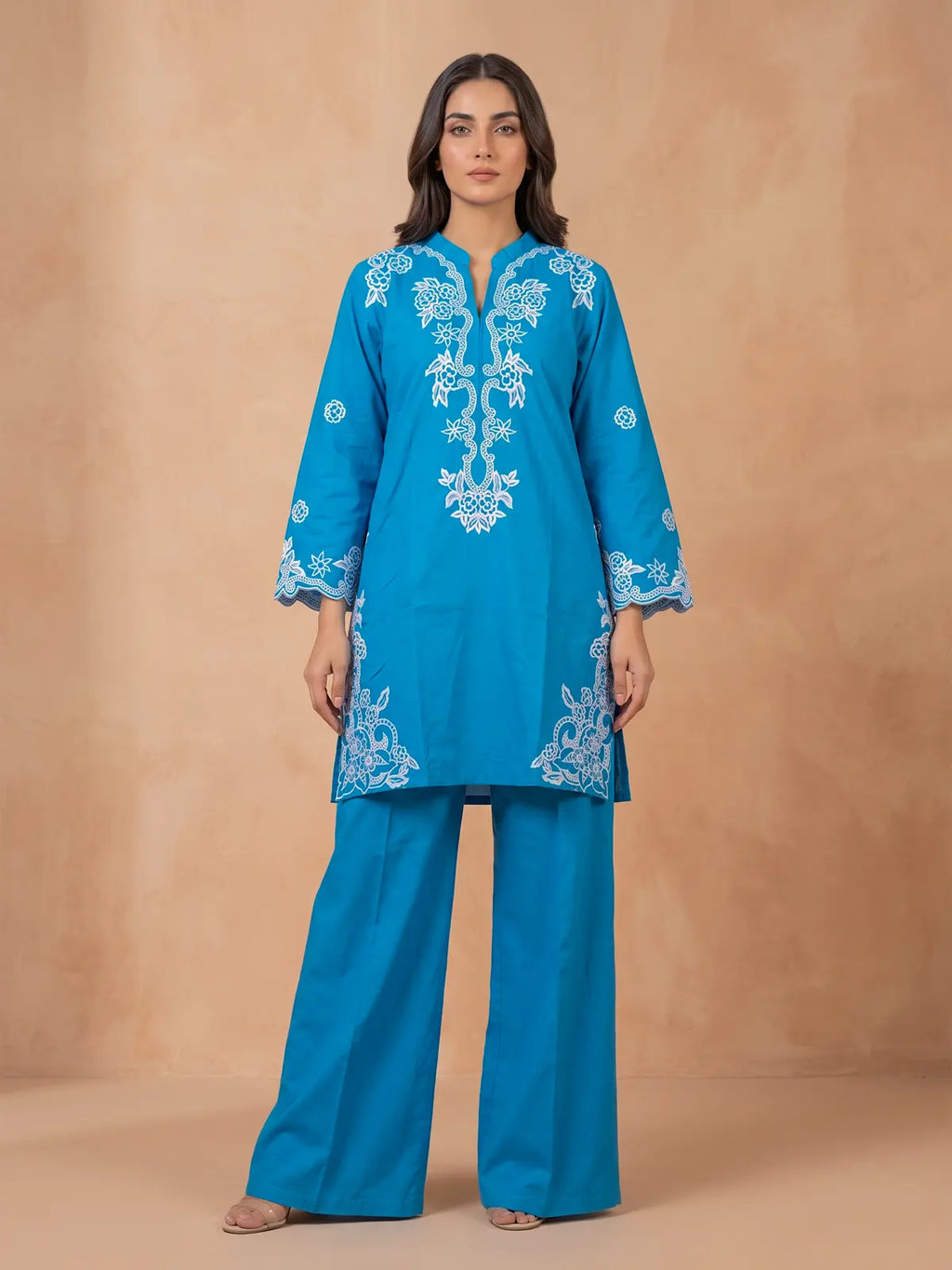 Muskaan Teal Embroidered 2-Piece Cotton Suit – Front View