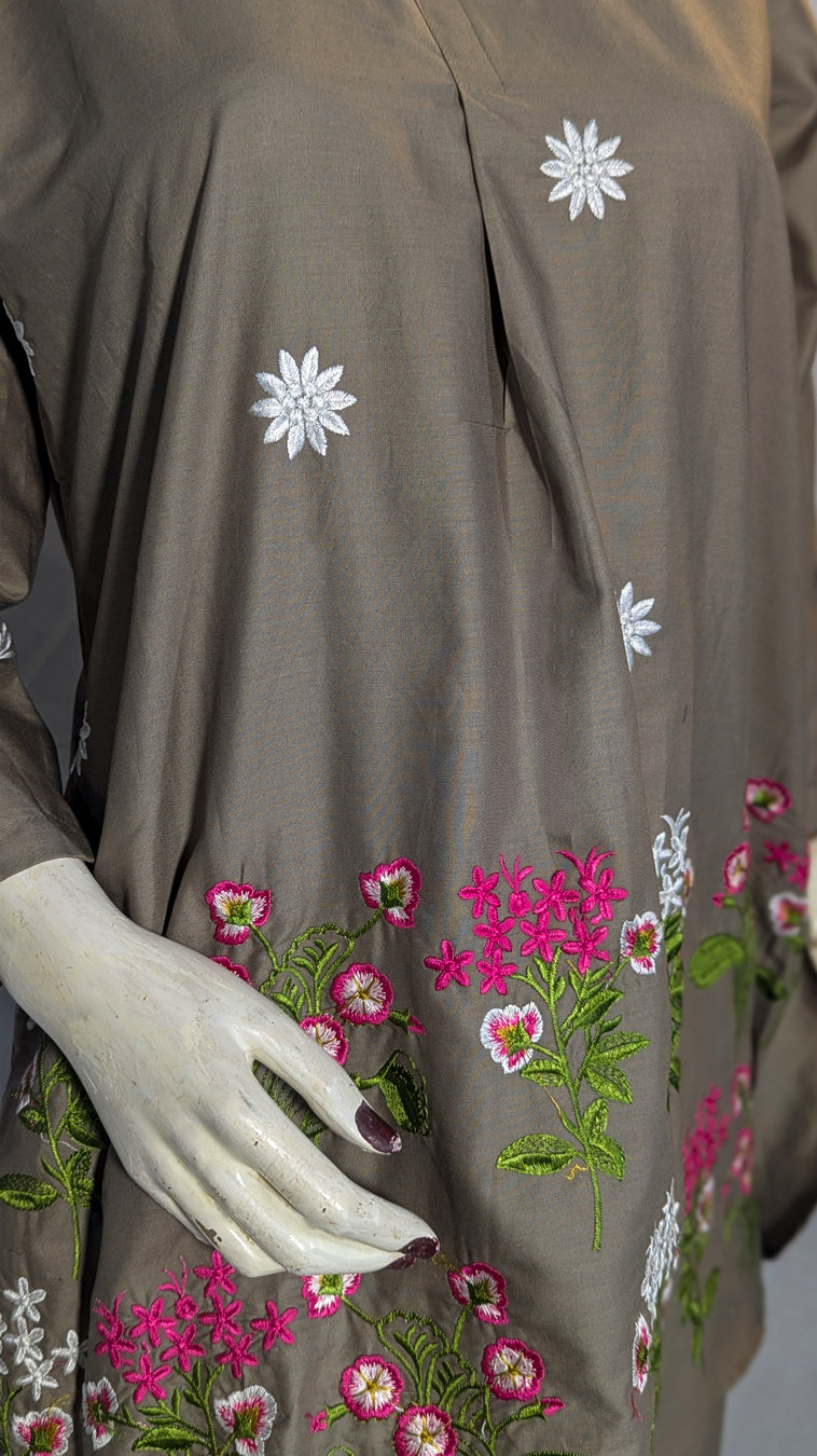 Noor – Aesthetic Embroidered Co-Ord Set