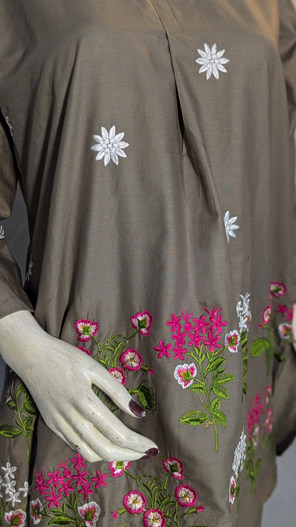 Noor – Aesthetic Embroidered Co-Ord Set
