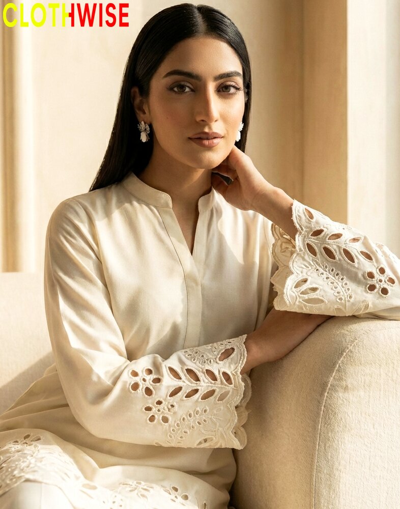women wear a off white colour outfit by clothwise