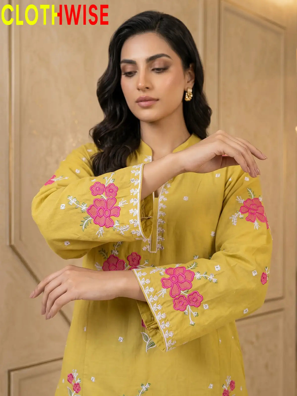 Marias Yellow embroidered co-ord set - sleeves closeup - CLOTHWISE